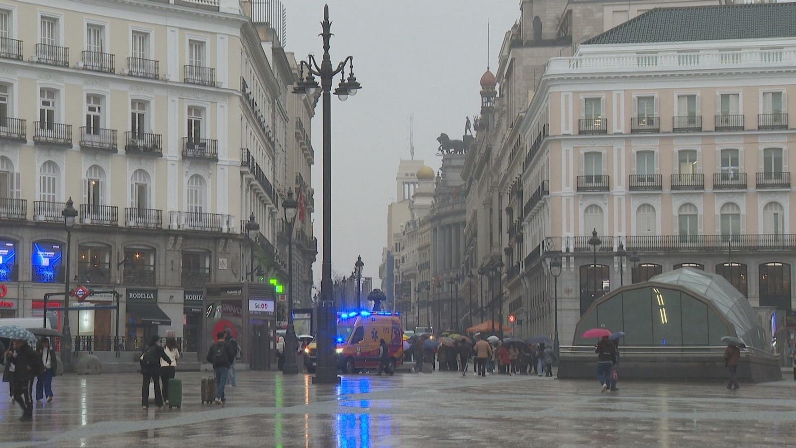 Un fin de semana marcado por el frío y la inestabilidad: lluvia y nieve en Madrid para la cabalgata de Reyes