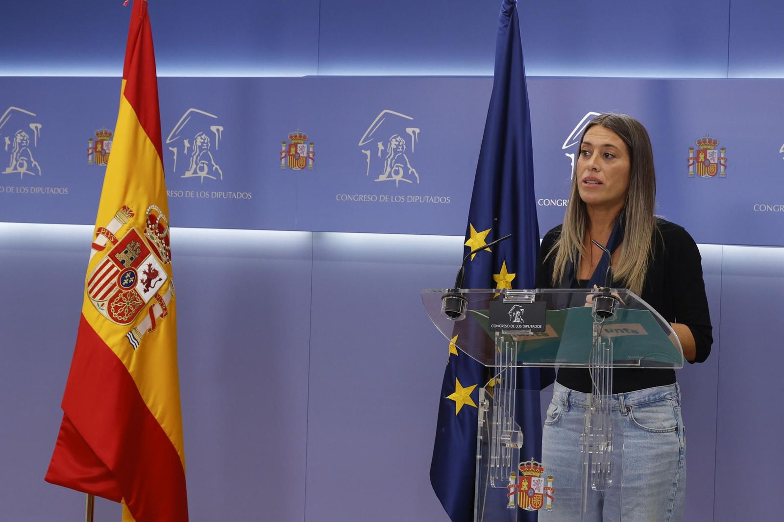 PP, Vox y Ciudadanos reclaman al Congreso que tome medidas tras el desplante de Nogueras a la bandera