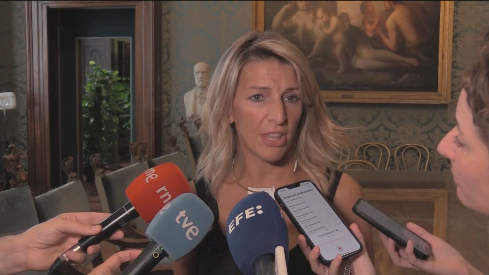 Yolanda Díaz trabajará para impedir la entrada de los saudies en Telefónica