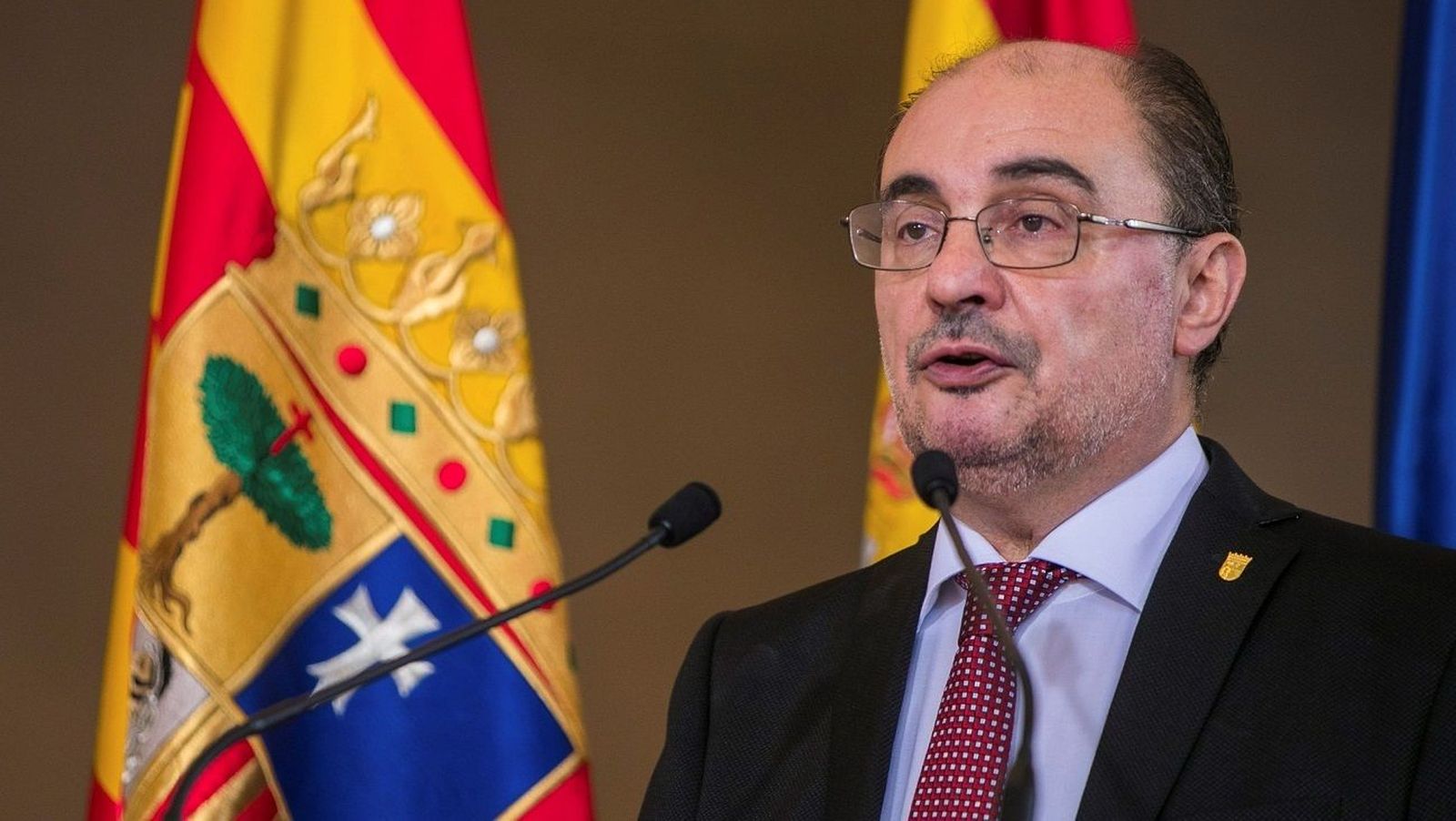Lambán plasma sus diferencias con Sánchez en su libro de memorias