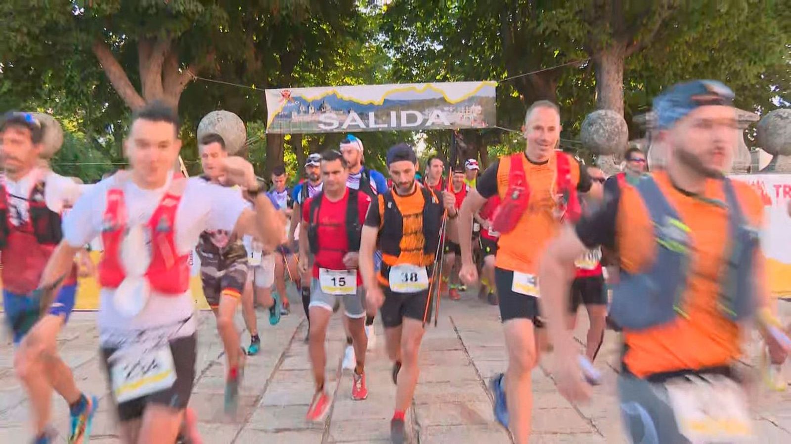 Éxito de participación en la 9ª edición de la travesía cívico-militar El Escorial-Navacerrada