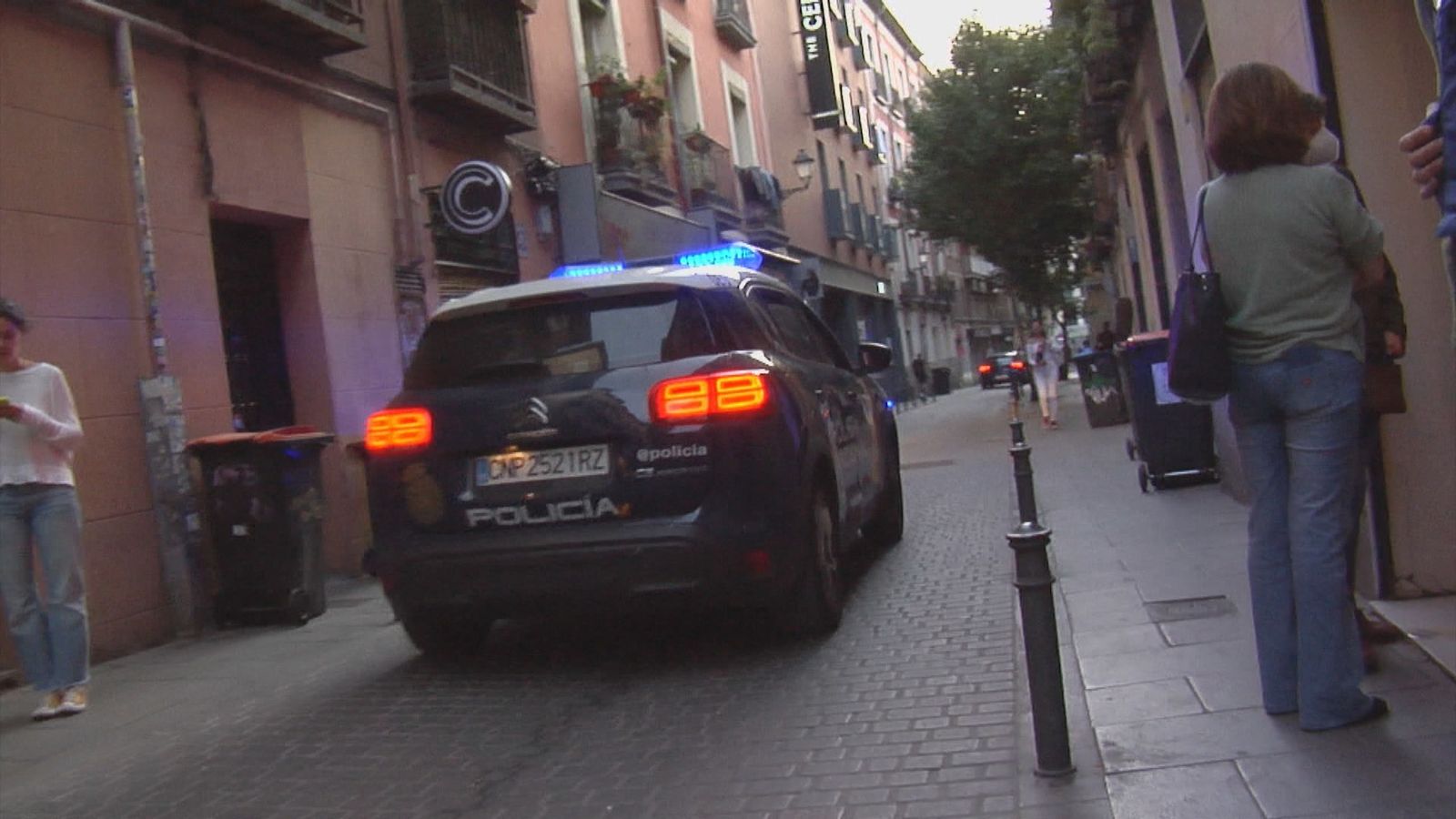 Policías en Lavapiés