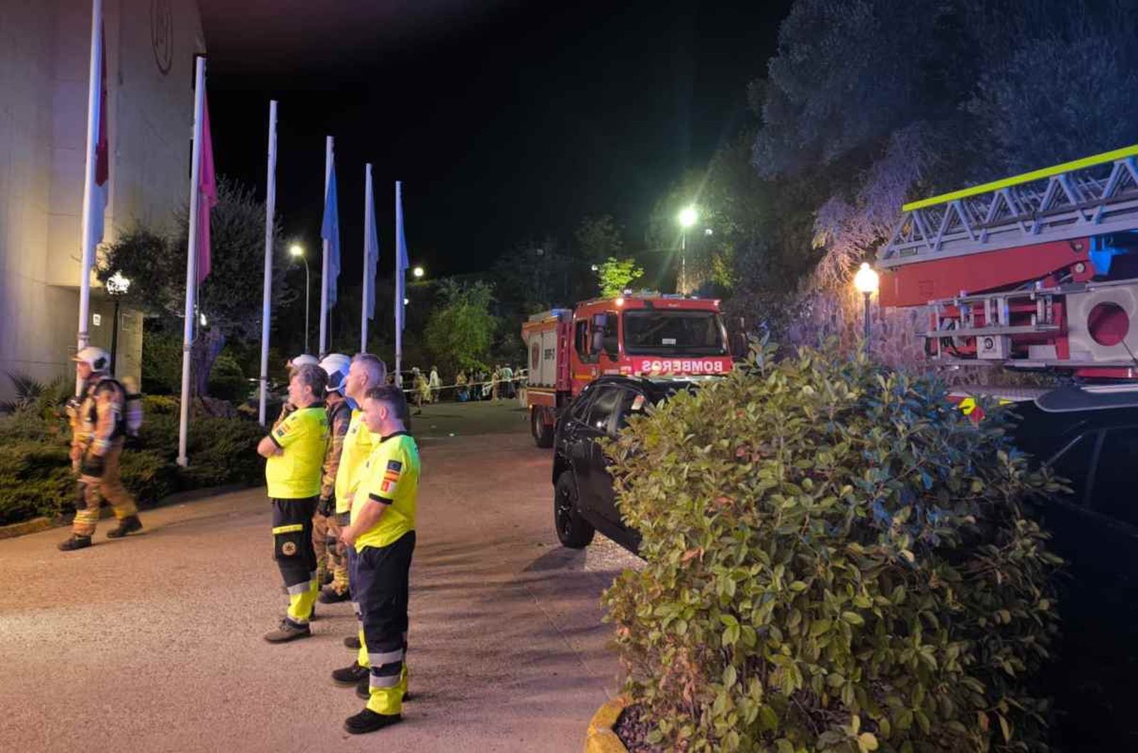 Equipo de Emergencias en un hotel incendiado en Toledo