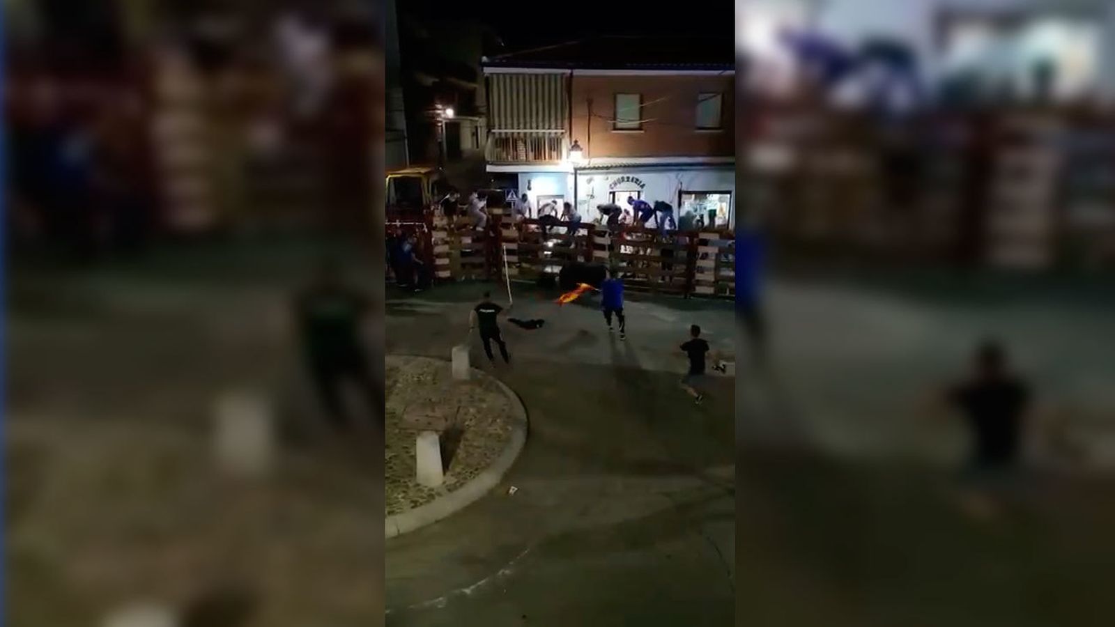 Muere un hombre corneado por un toro en los encierros de Navalcarnero