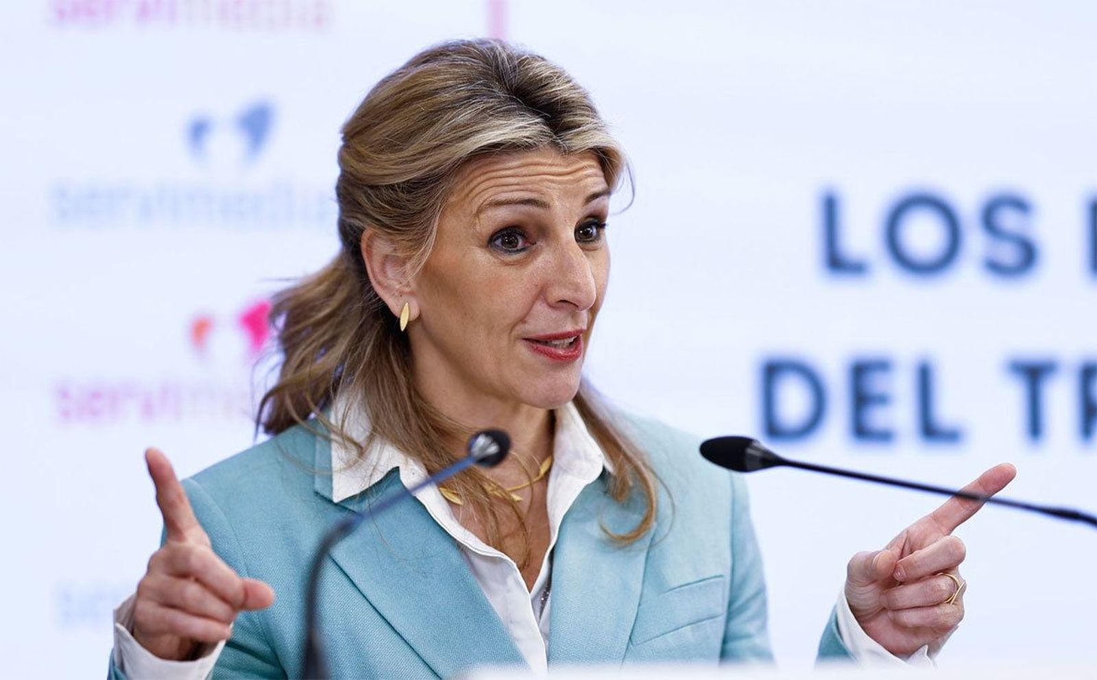 Díaz achaca a las condiciones laborales el problema de los restaurantes de madrugada y los empresarios y le recuerdan que ella es la ministra
