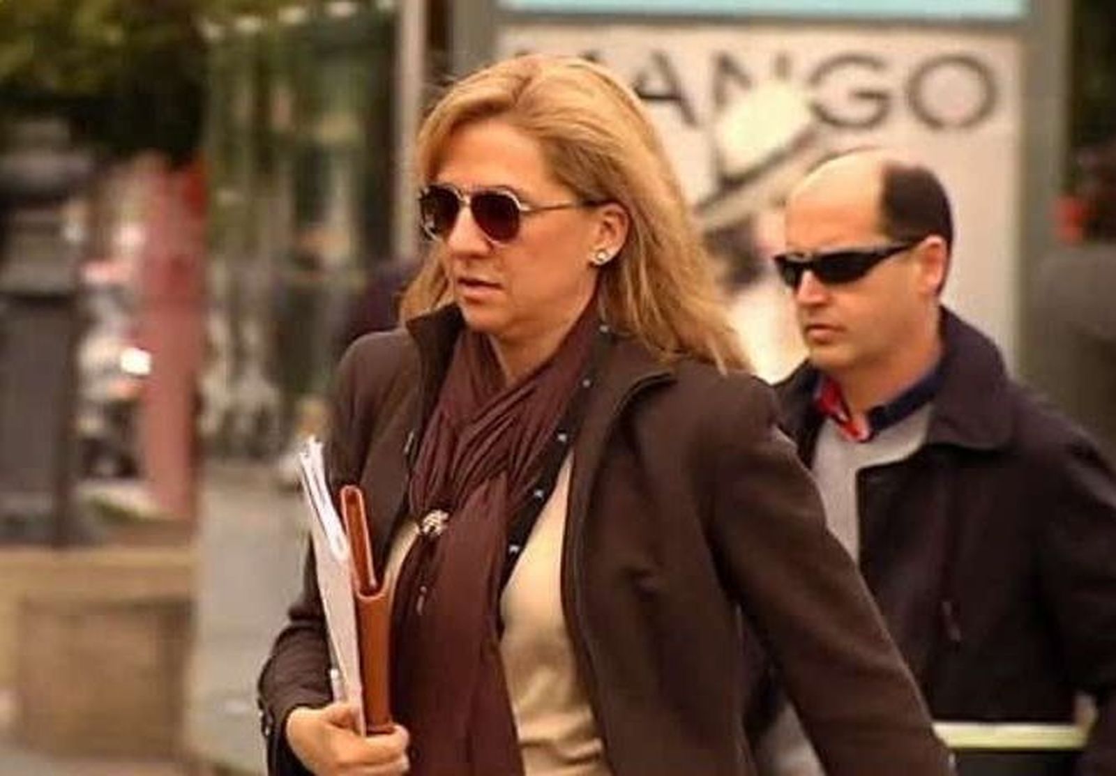 Suspendida la declaración de la infanta del día 27,  tras el recurso del fiscal