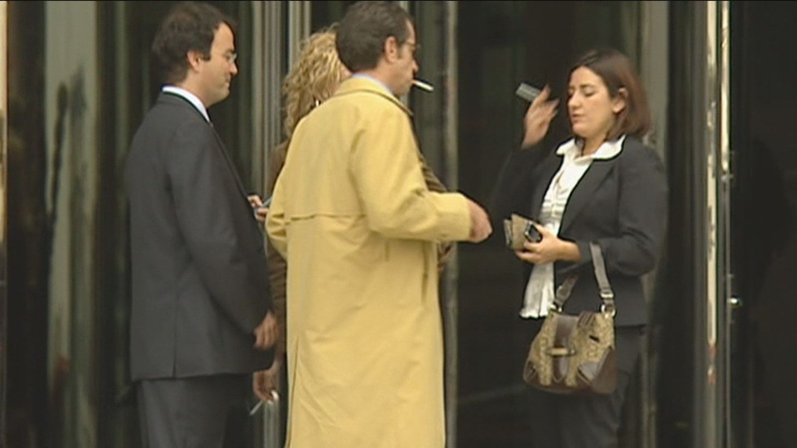 ¿Debe quitarse del horario laboral la pausa del café y el cigarrillo?