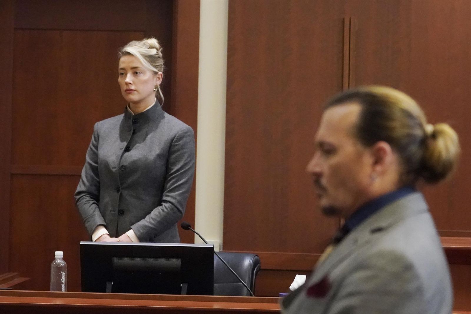 Johnny Depp y Amber Heard en el juicio por difamación que les enfrenta