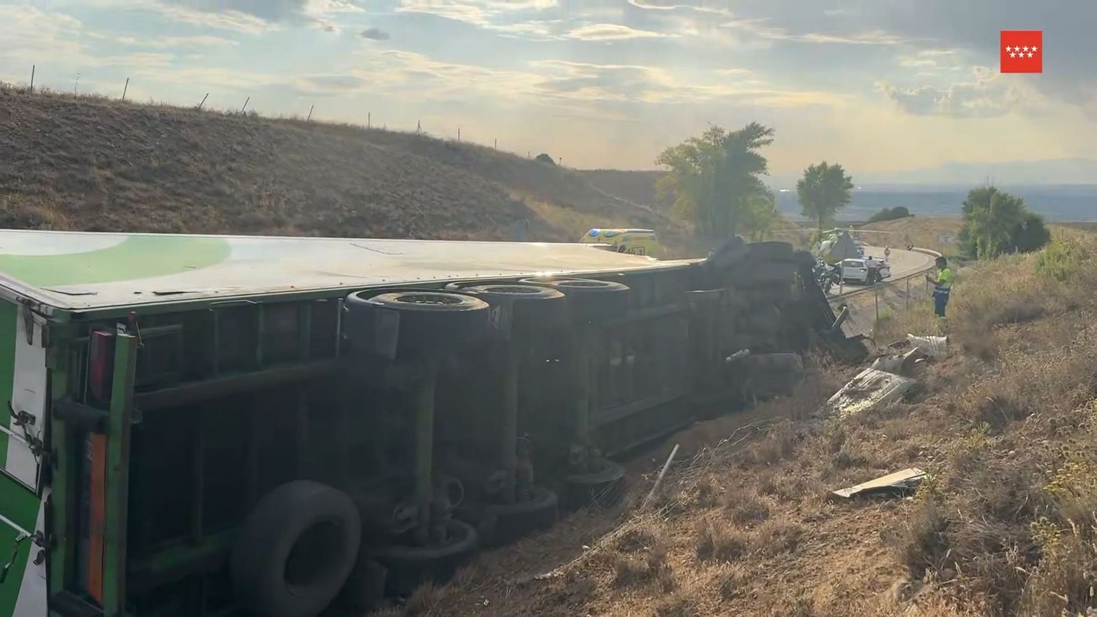 Accidente de camión en Cobeña.