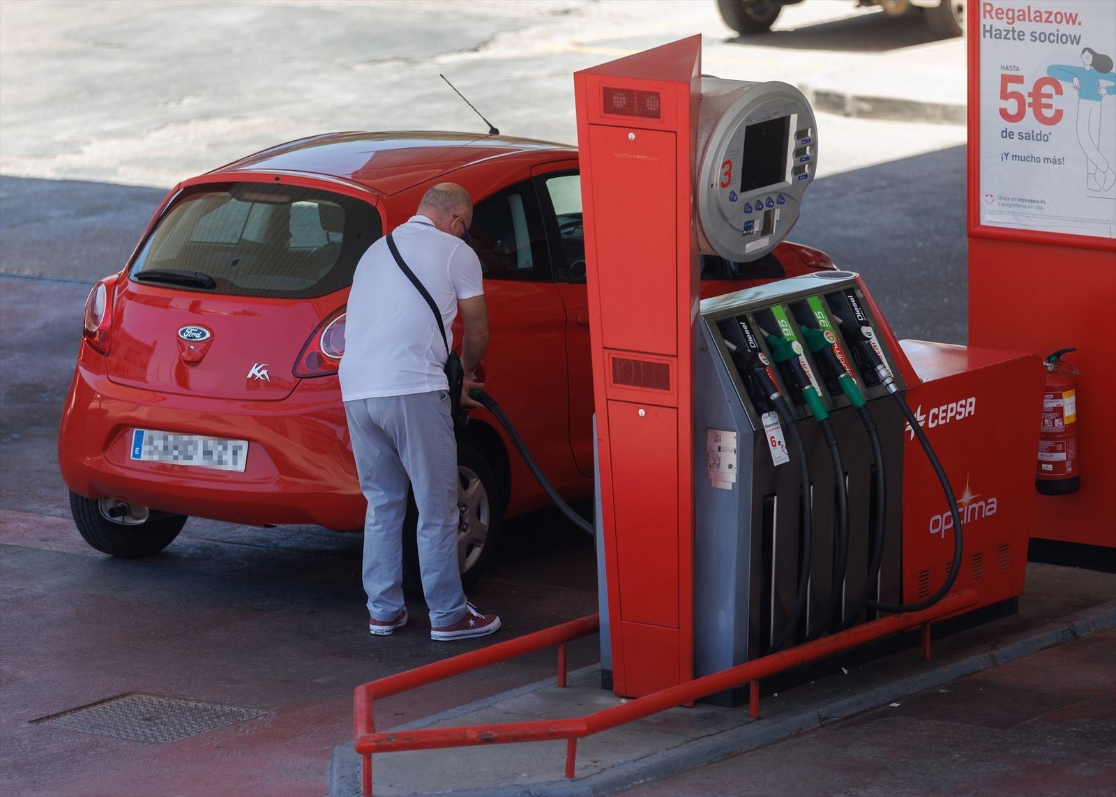 El precio medio de la gasolina esta semana en España es de 1,651 euros por litro