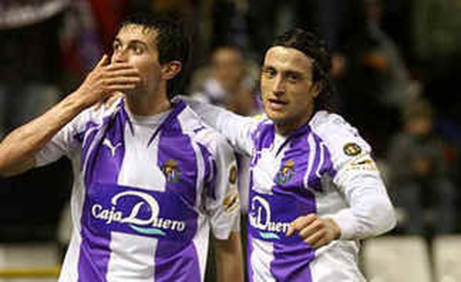 Valladolid y Elche miden sus rachas con el sueño del ascenso