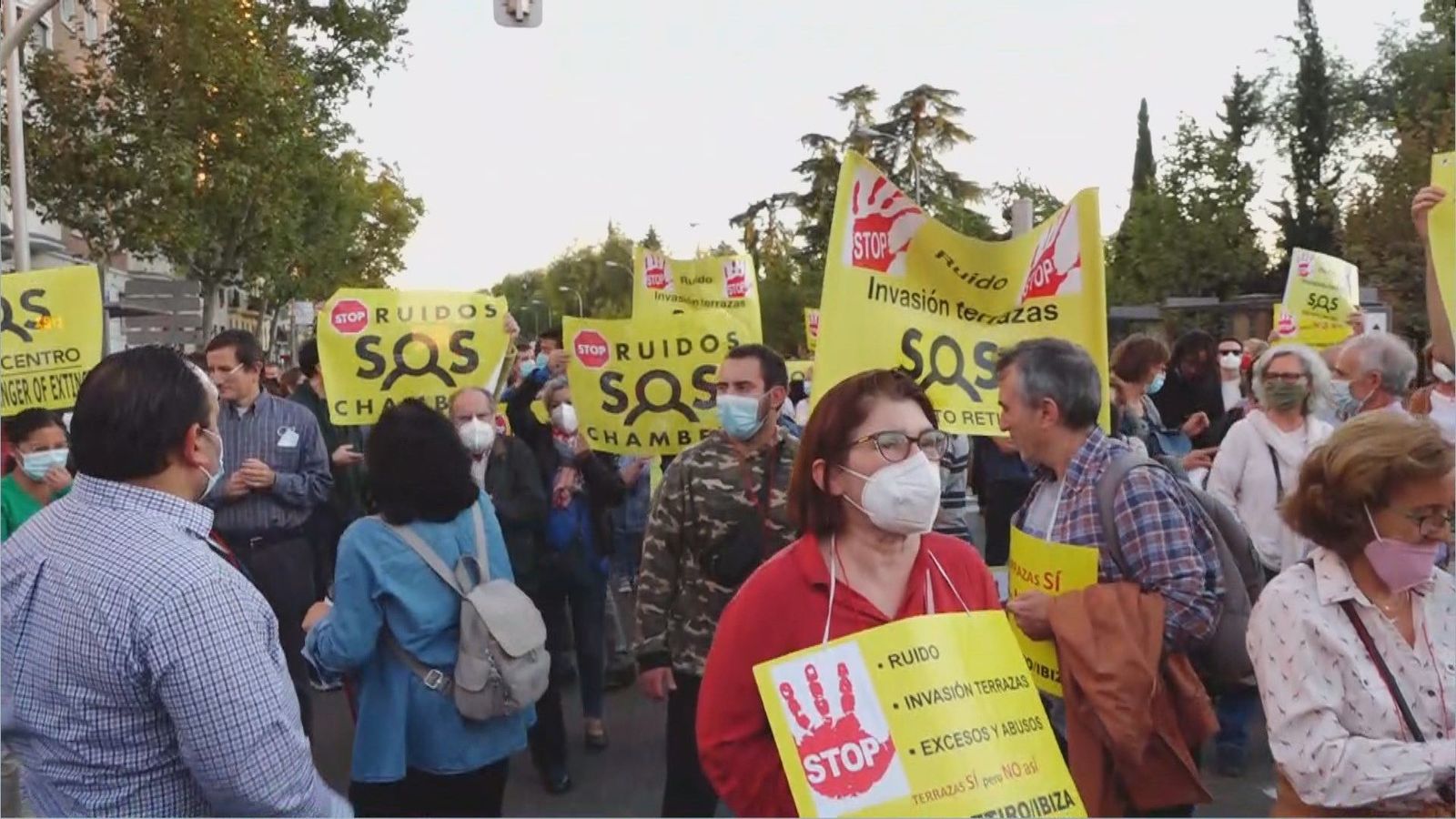 Los vecinos de Retiro se manifiestan contra el modelo de terrazas