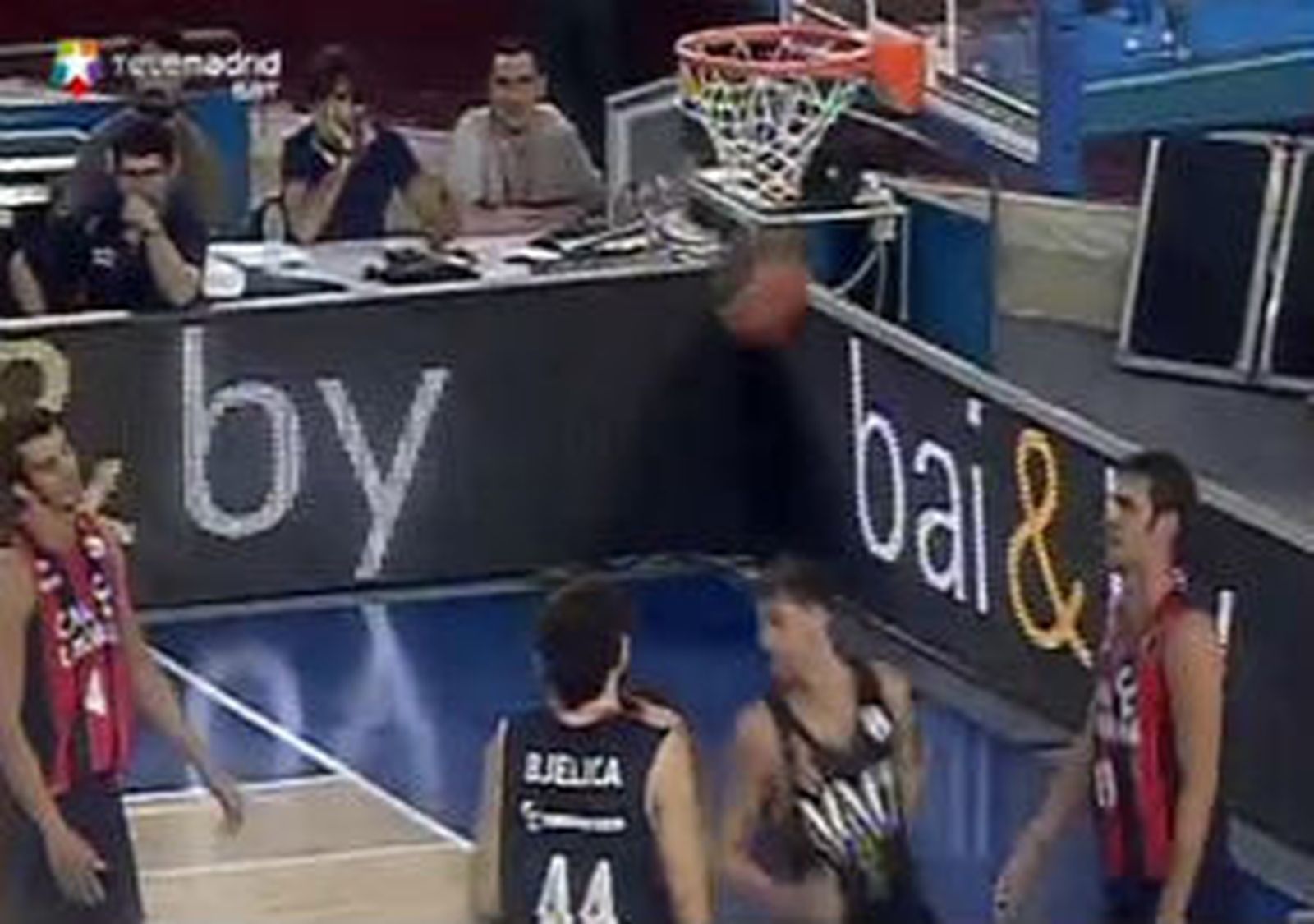 Real Madrid, Estudiantes y Fuenlabrada en el el Torneo de Baloncesto de la Comunidad