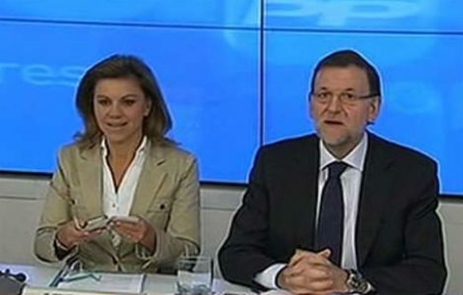 Rajoy dice que la clave es movilizar a votantes y municipalizar las europeas
