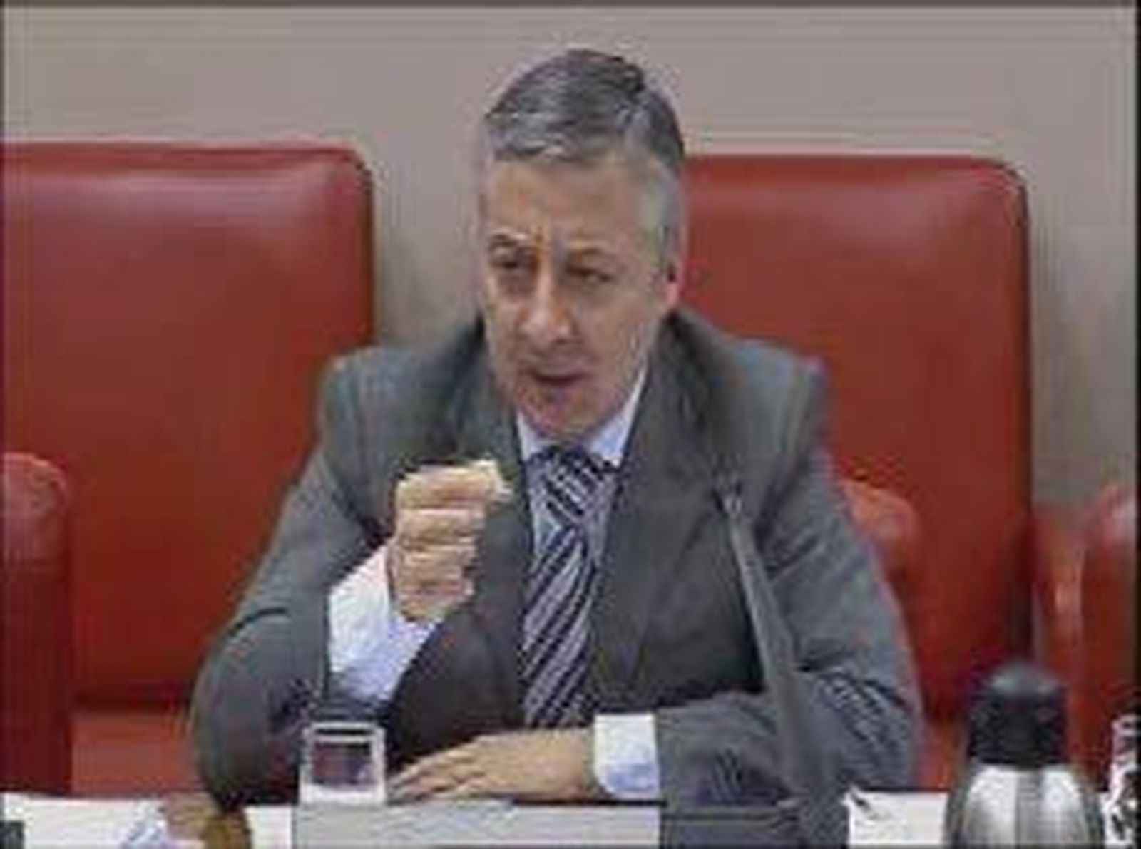Fomento presenta un plan de energía para ahorrar 11.479 millones hasta 2020
