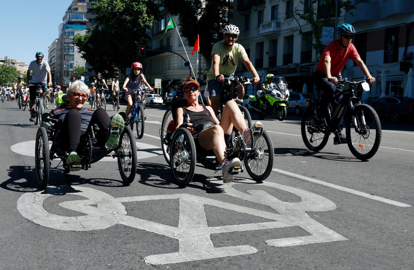 Grupos ciclistas se manifiestan en Madrid para reclamar una movilidad más sostenible