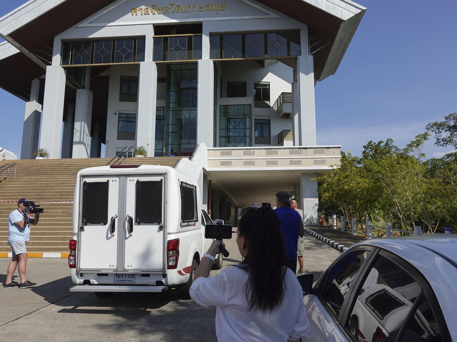 Policías forenses y agentes de la comisaría de Phangan testifican en el juicio a Sancho