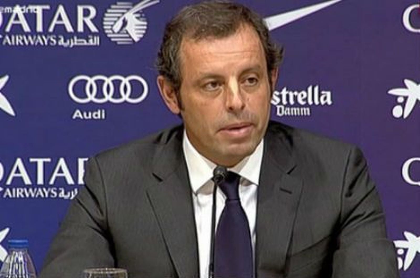 Sandro Rosell presenta su dimisión como presidente del Barça