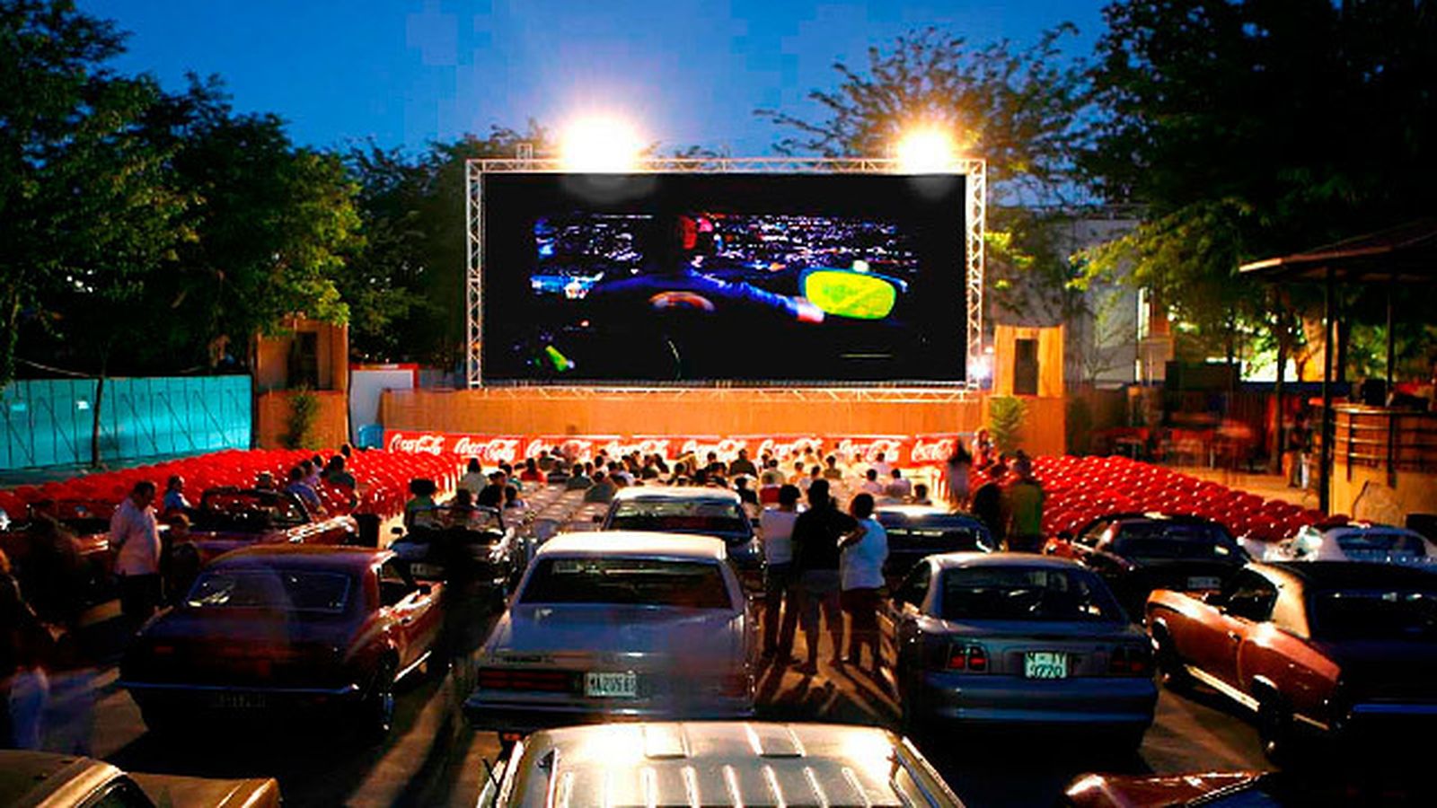 Drive in en el parque de la Bombilla
