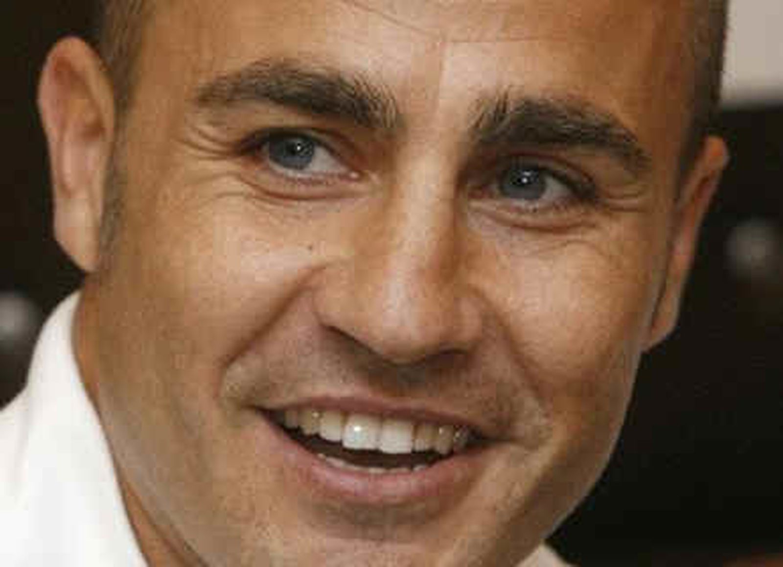 Fabio Cannavaro anuncia su retira por recomendación médica