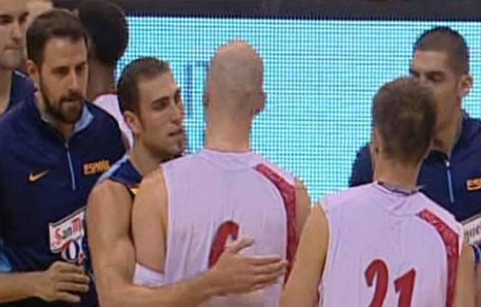 70-66  España sufre pero vence a una correosa Polonia en el estreno de Orenga