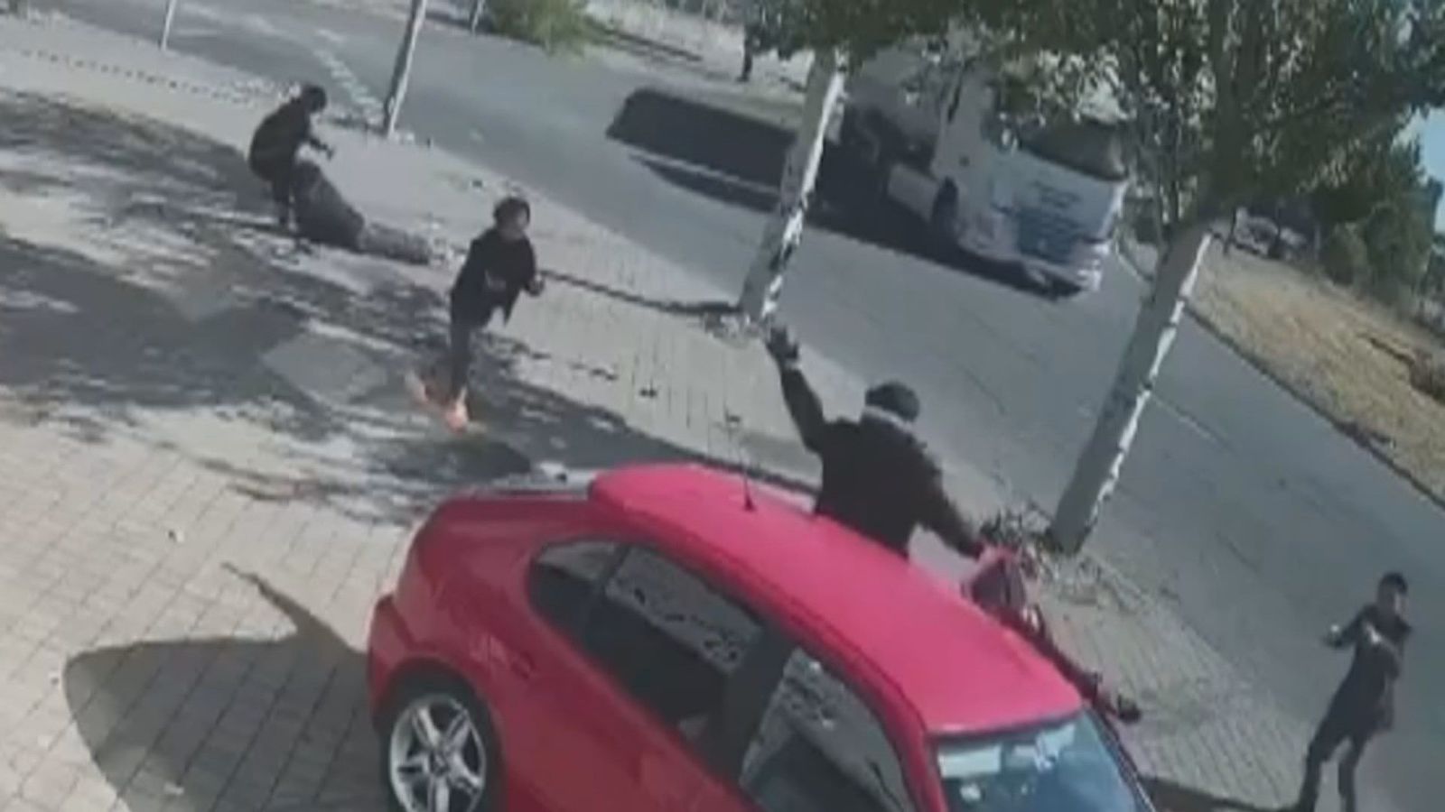 Los asaltantes de dos mujeres chinas en Pozuelo lo intentaron antes con otras en Fuenlabrada
