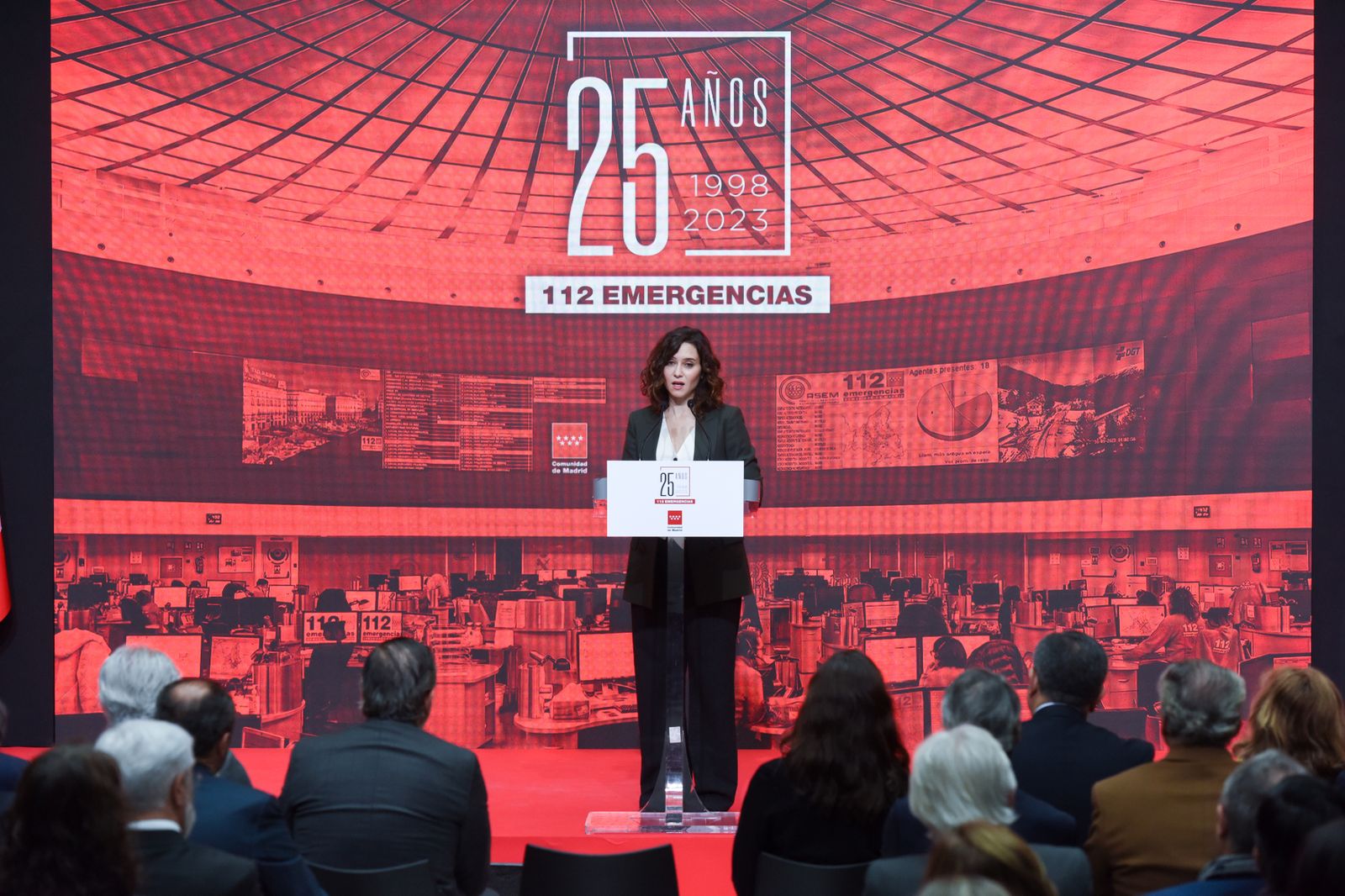 La presidenta de la Comunidad de Madrid, Isabel Díaz Ayuso, interviene durante el acto de conmemoración del XXV aniversario de la creación del Centro de Emergencias Madrid 112