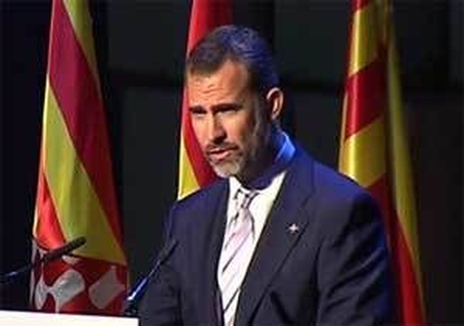 El Príncipe afirma que España no puede permitirse  que "un solo joven" deje de estudiar
