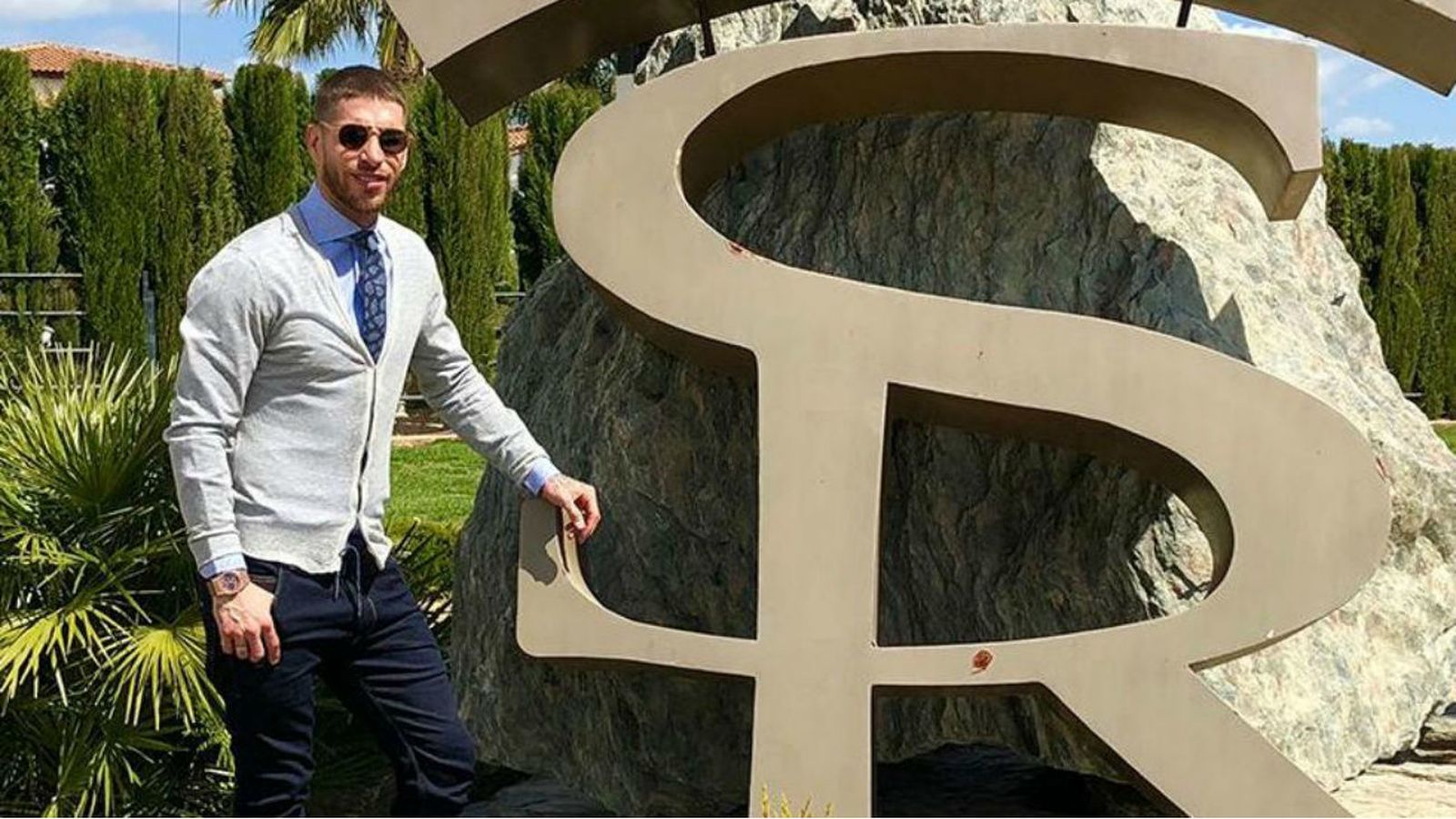 Sergio Ramos , en su finca (Twitter)