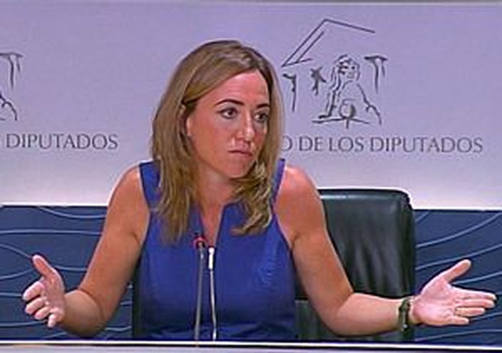 Chacón deja el escaño, no la política, y expresa su desacuerdo con la dirección de PSOE