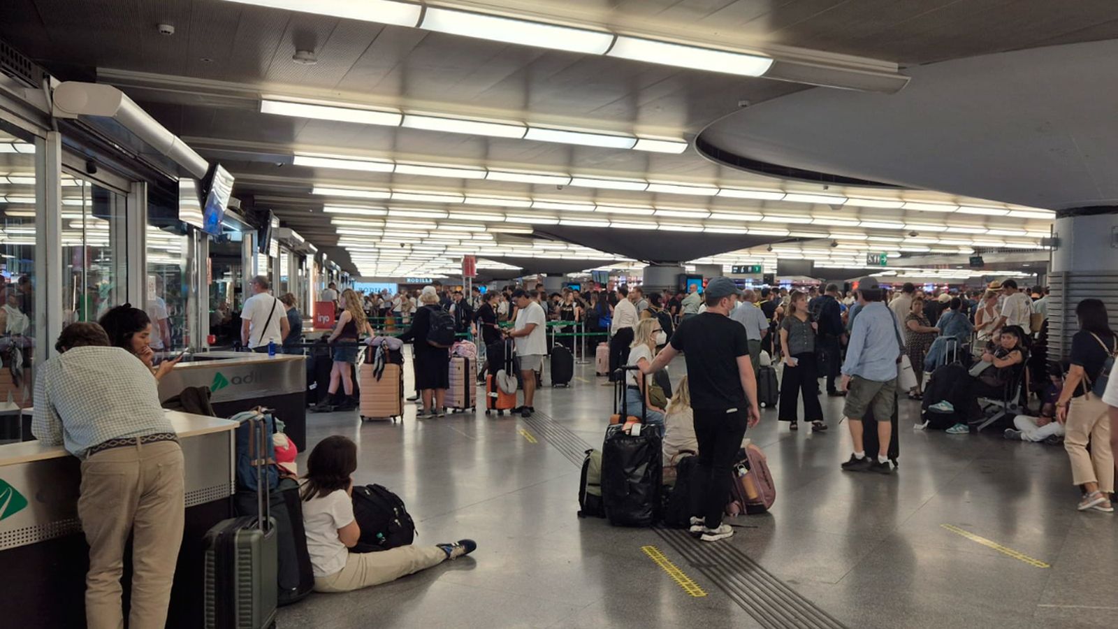 Decenas de trenes con retrasos en Atocha en un sábado con nuevas incidencias
