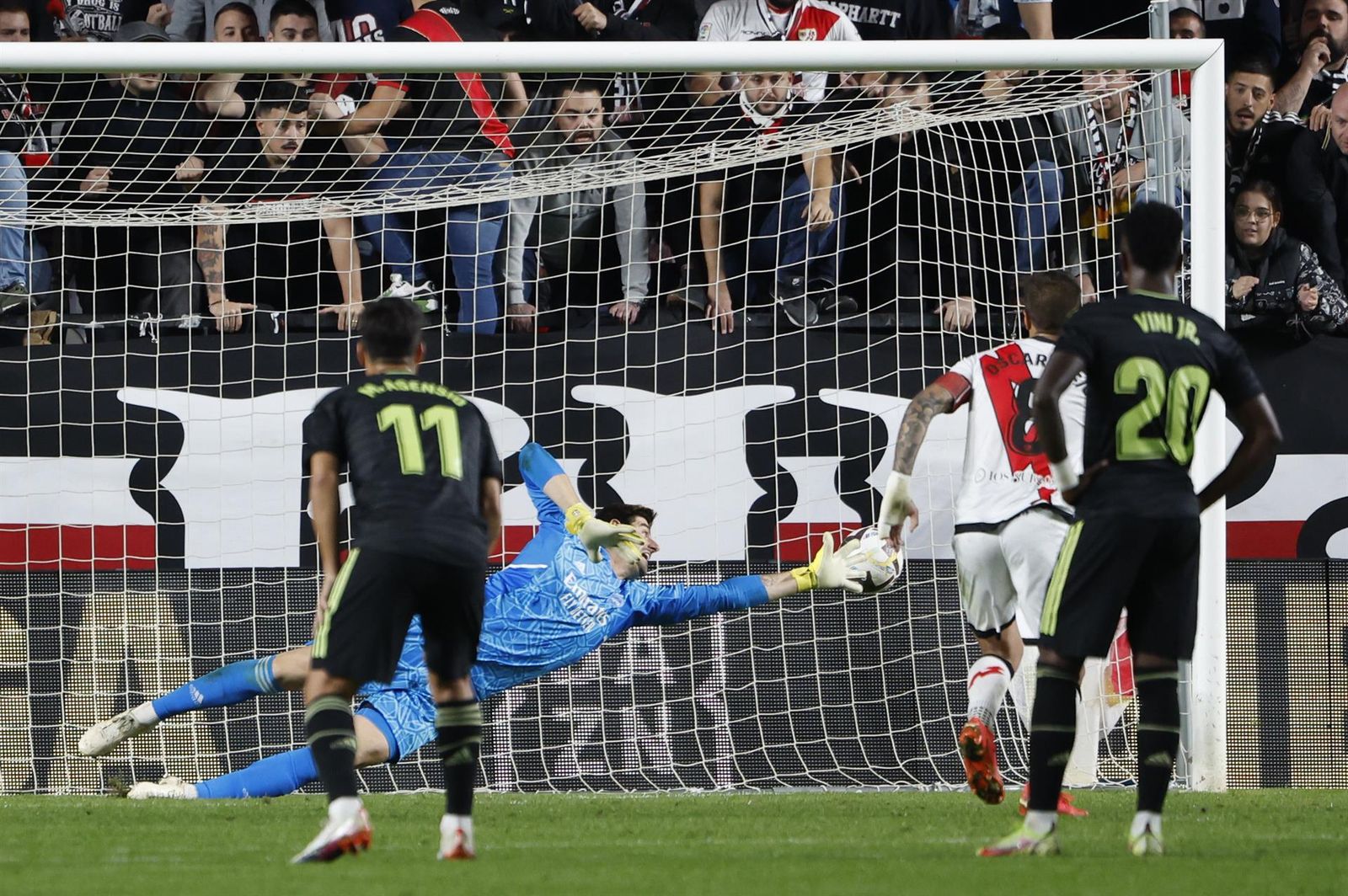 Trejo lanza el penalti