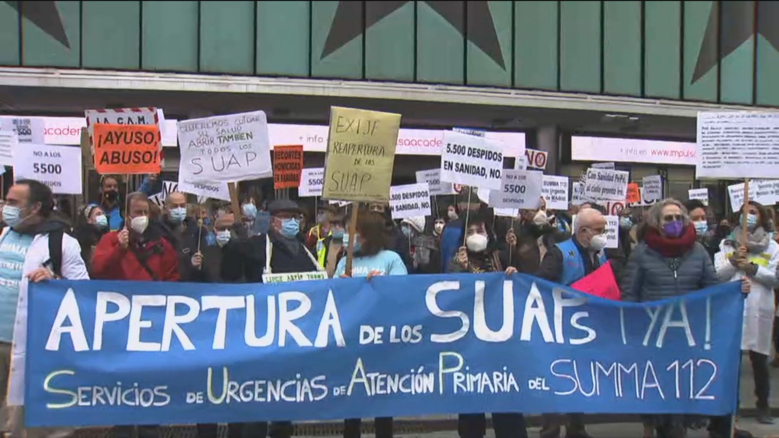 Protestan por la reapertura de Urgencias en los centros de Atención Primaria