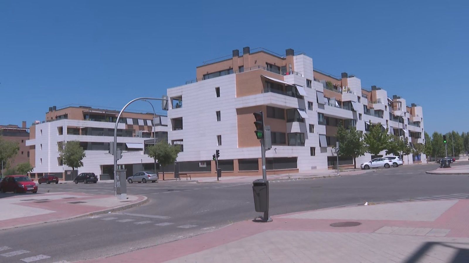 Un testigo de la agresión sexual a dos niñas de 4 y 8 años en Montecarmelo: "Las niñas salieron despavoridas corriendo"