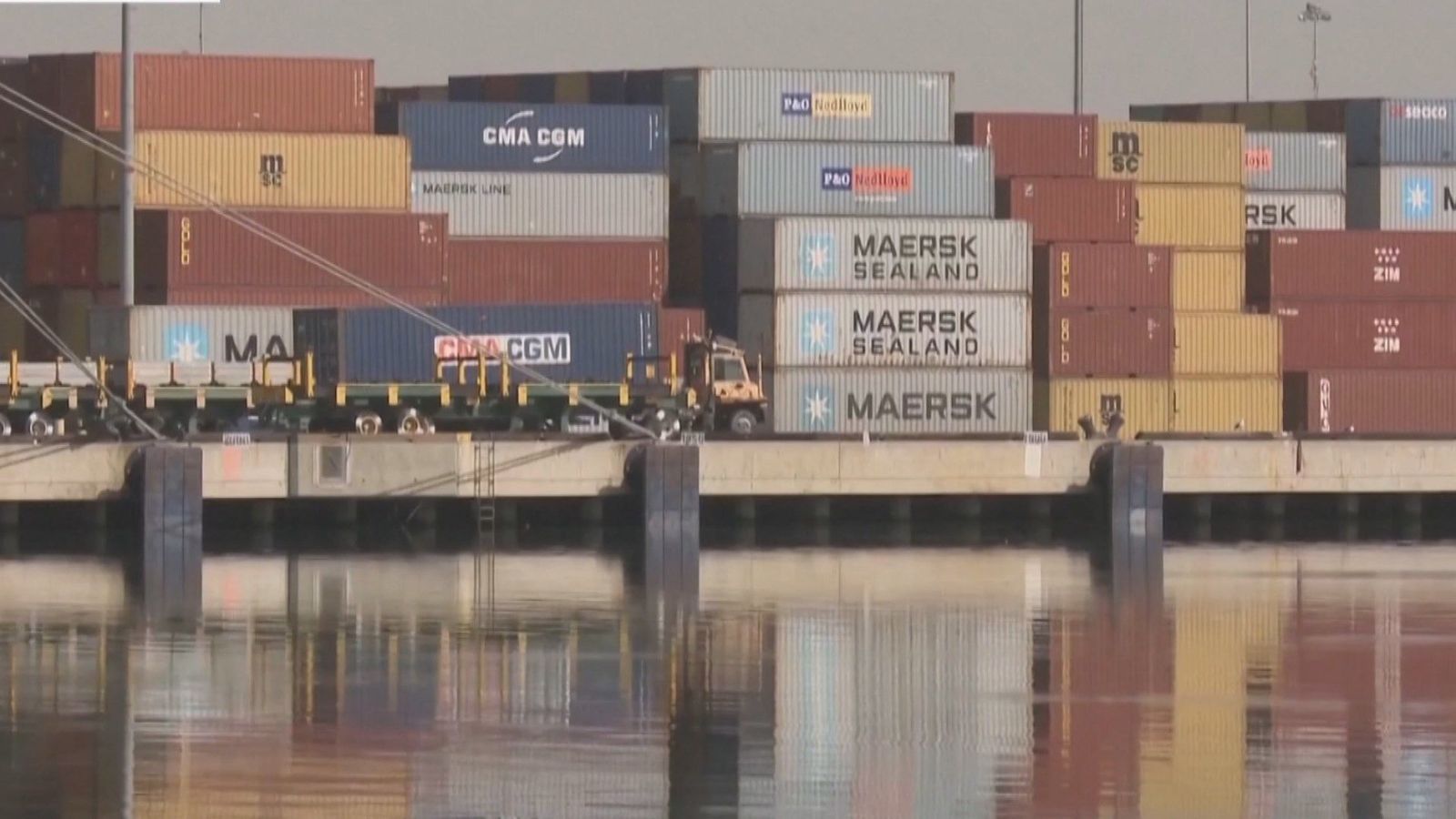 Estados Unidos expulsa a España de una ruta de comercio marítimo estratégica