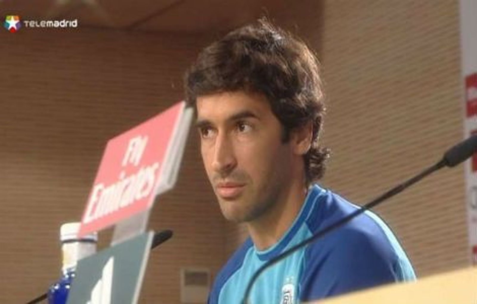 Raúl, homenaje y despedida en el Bernabéu con tres años de retraso