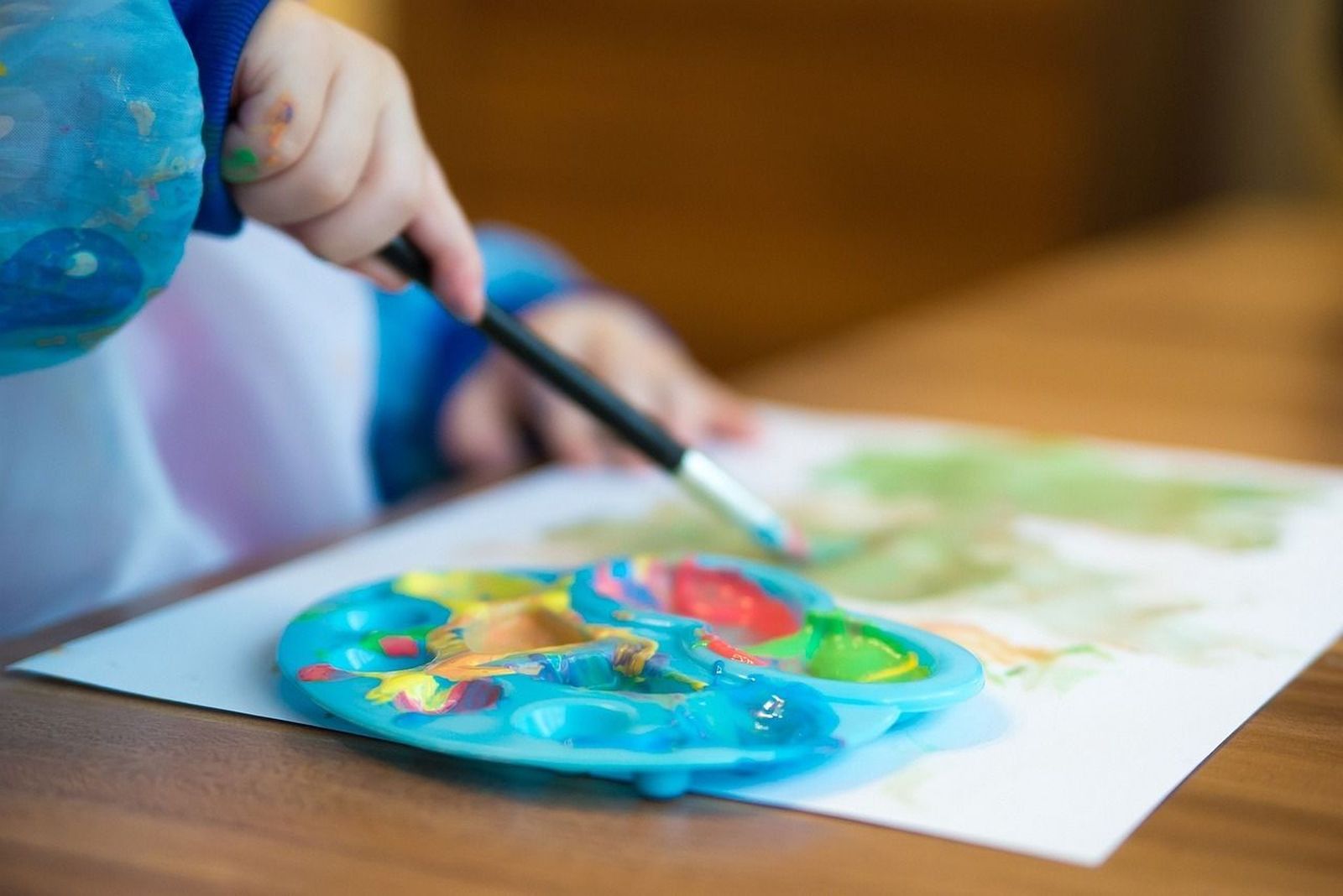 ¿Qué secuelas puede producir en los niños el sufrir malos tratos en la escuela infantil?