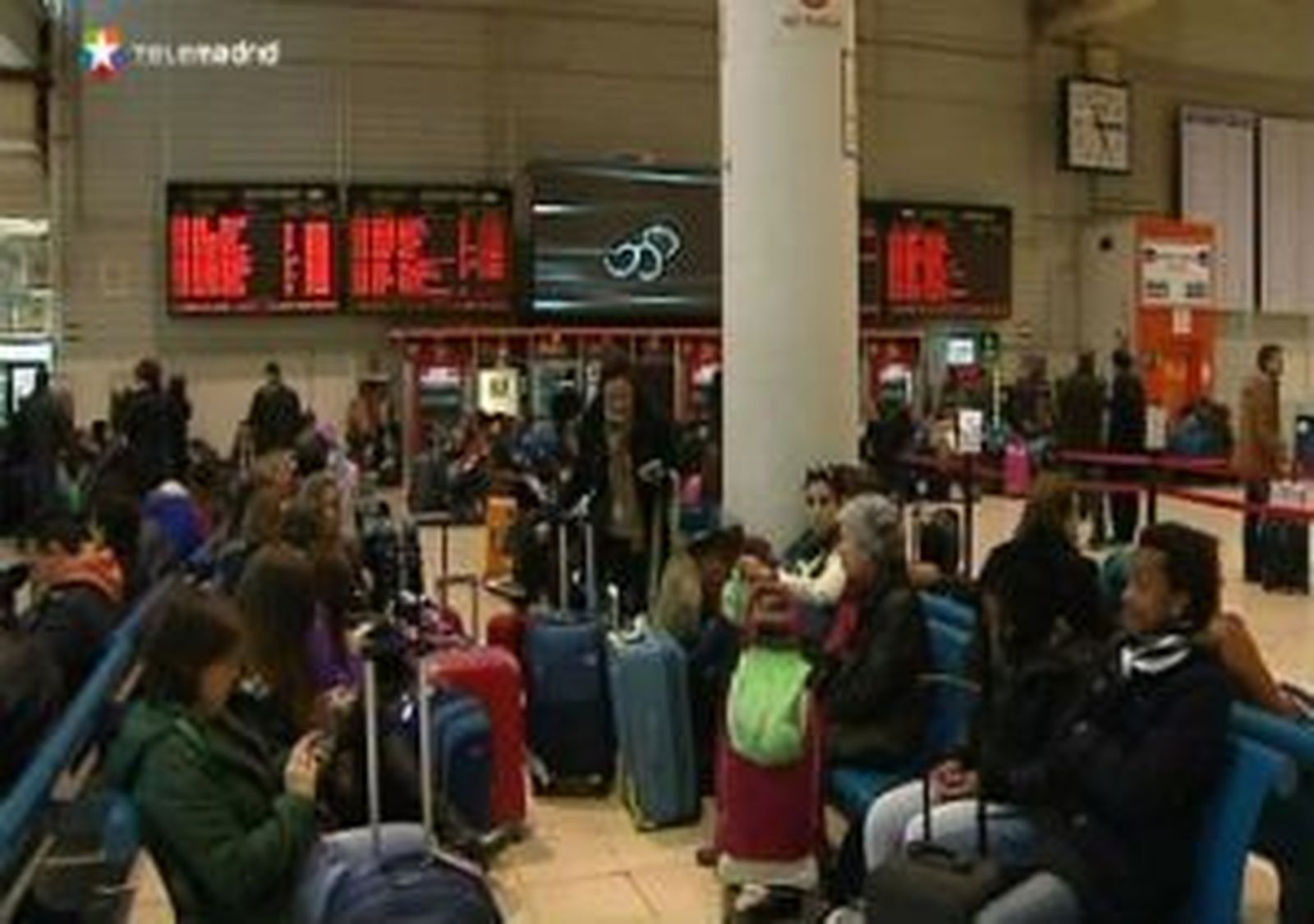 Pastor avanza que el Gobierno aprobará nuevas bonificaciones para todos los aeropuertos