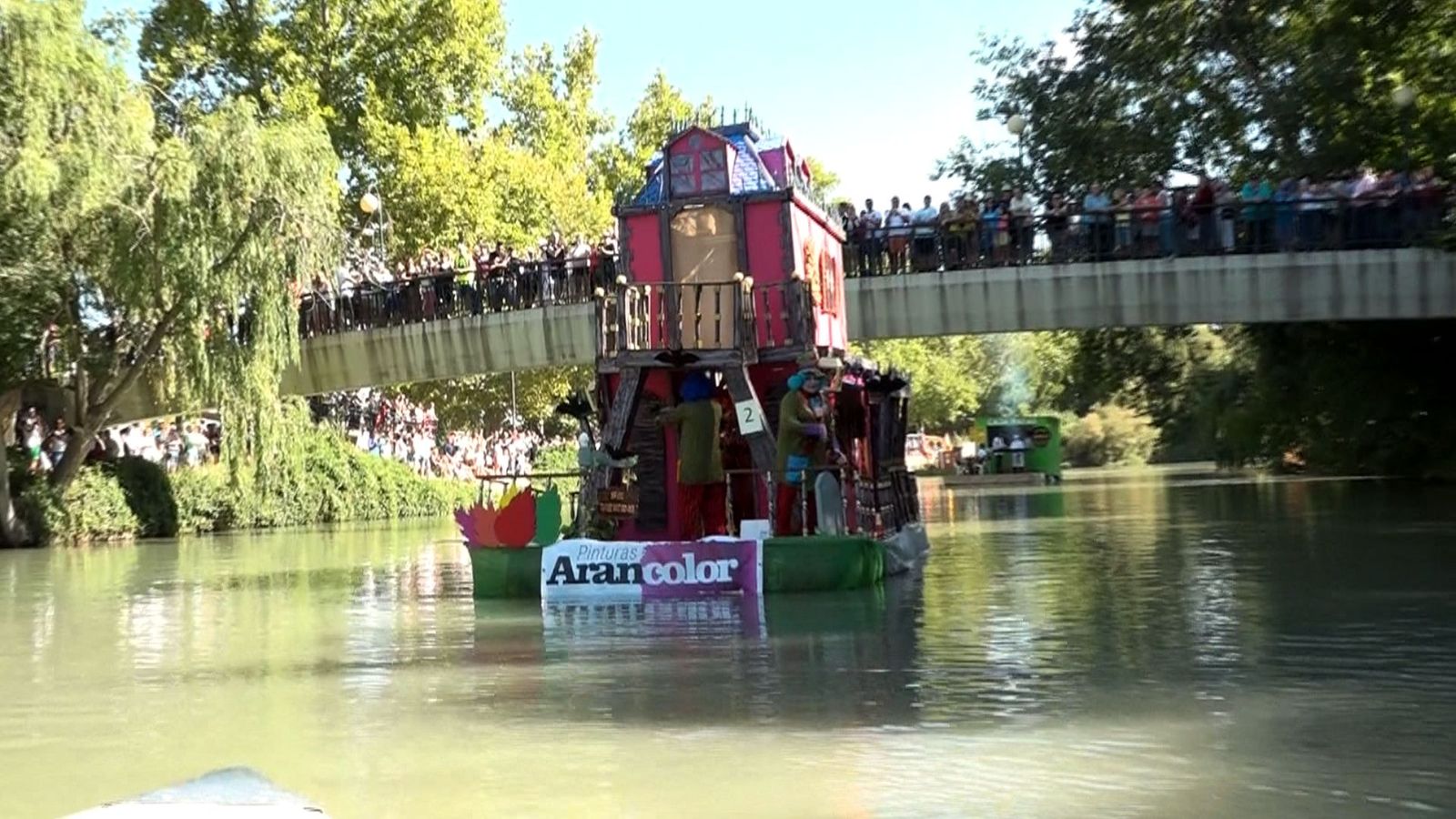 Aranjuez celebra sus Fiestas del Motín con el regreso del descenso pirata del Tajo