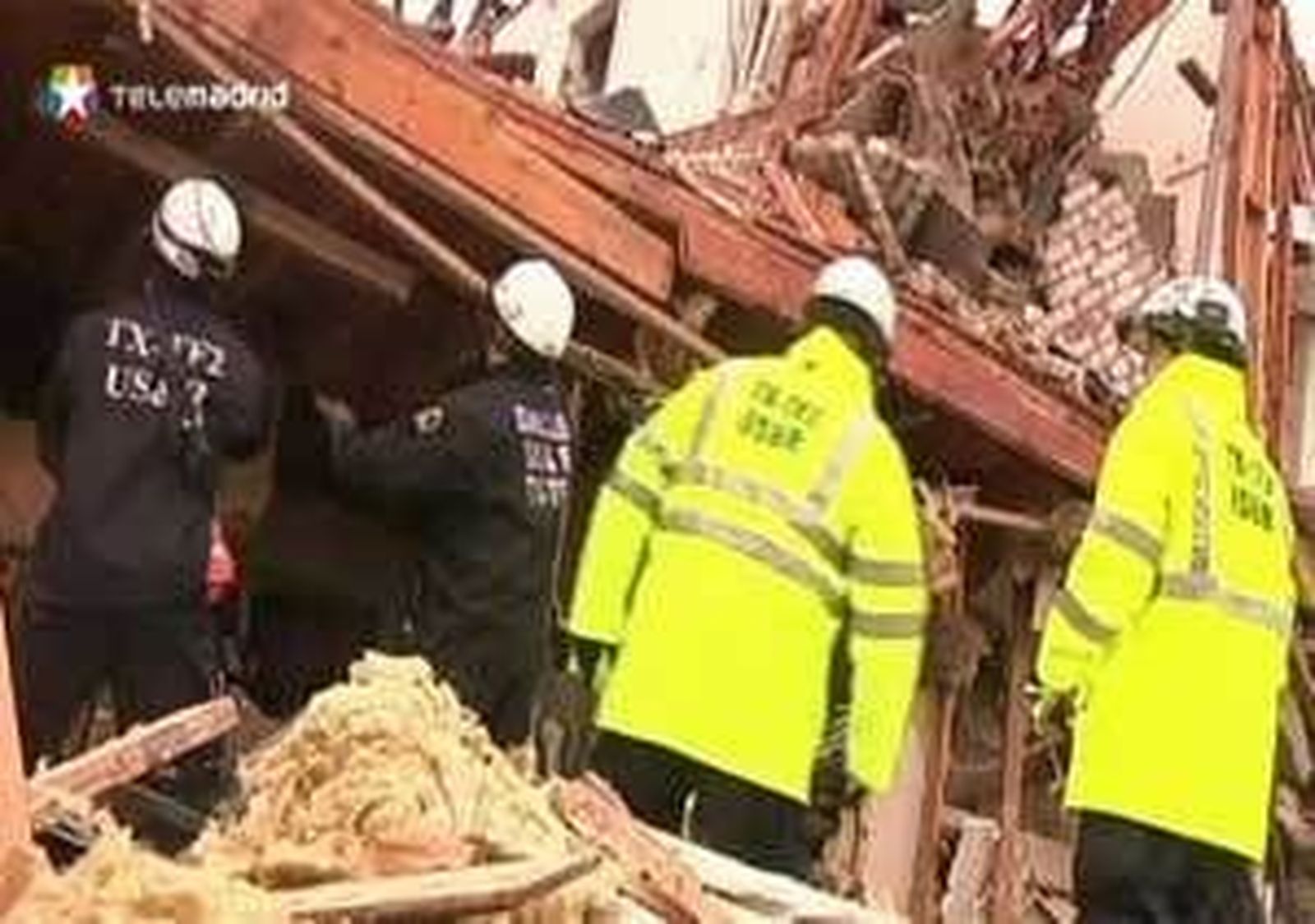 La Policía cree que puede haber hasta 15 muertos en la explosión de Texas