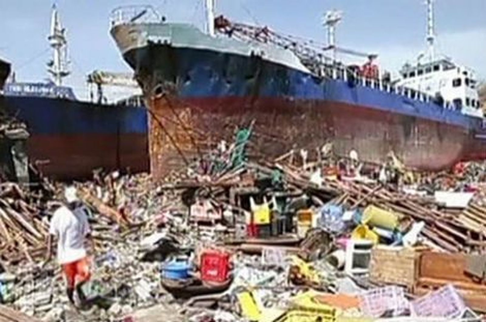10.000 muertos en Filipinas a causa del supertifón 'Yolanda'