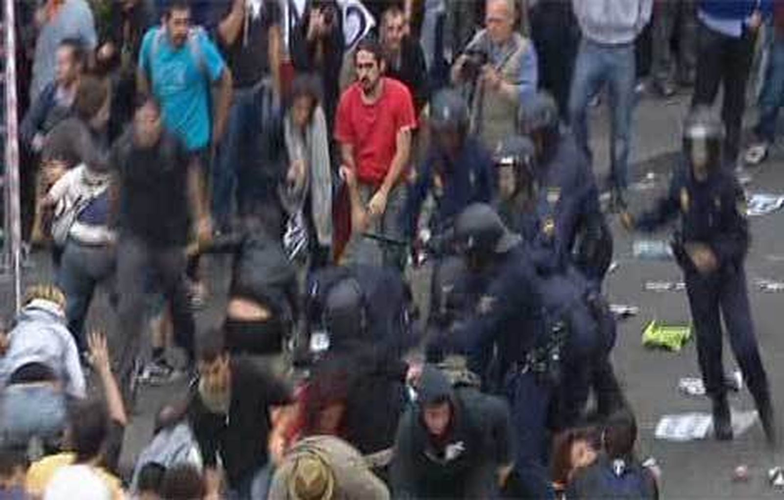 Cargas frente al Congreso