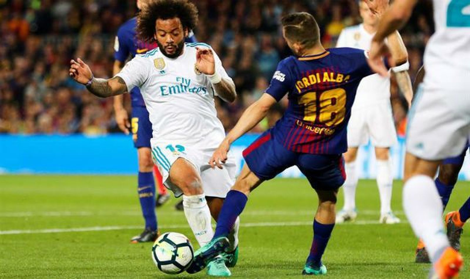 Casemiro: "El árbitro debió pitar penalti sobre Marcelo"