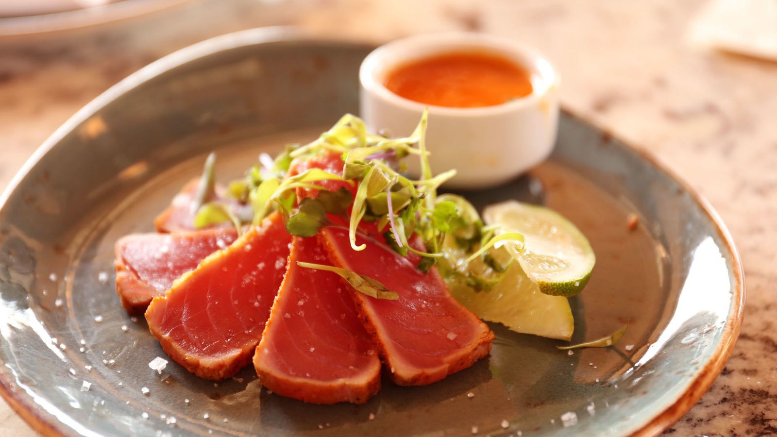 Tataki de atún rojo