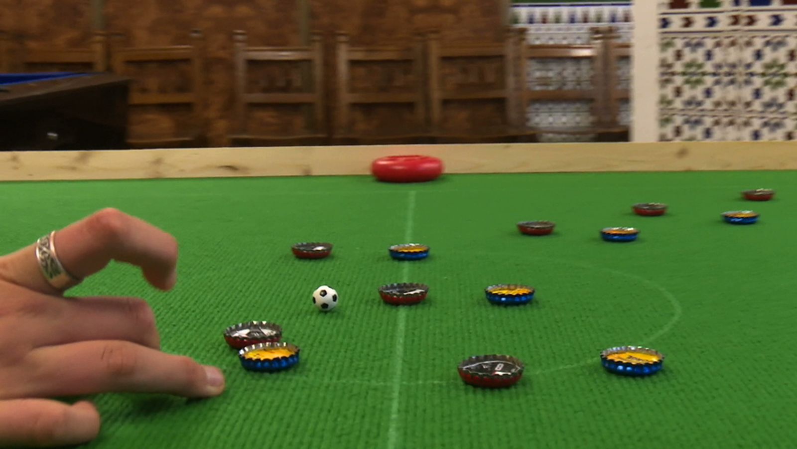 Partido de fútbolchapas en San Sebastián de los Reyes