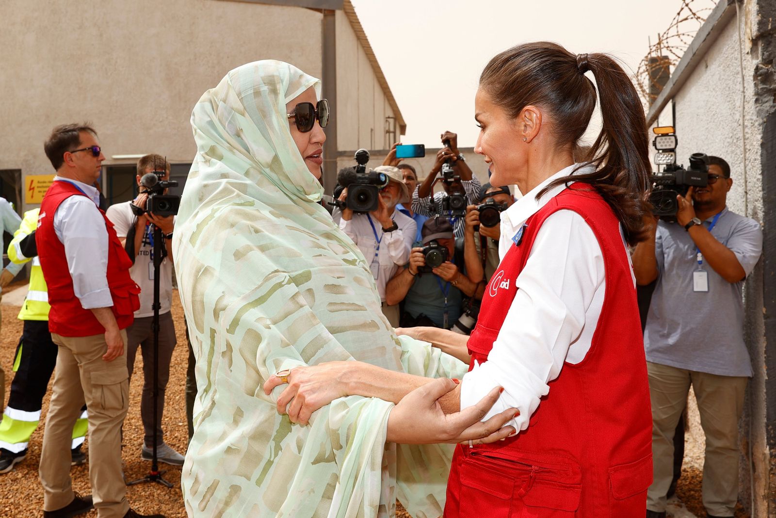 La reina Letizia acude a Mauritania a conocer los programas de cooperación de España