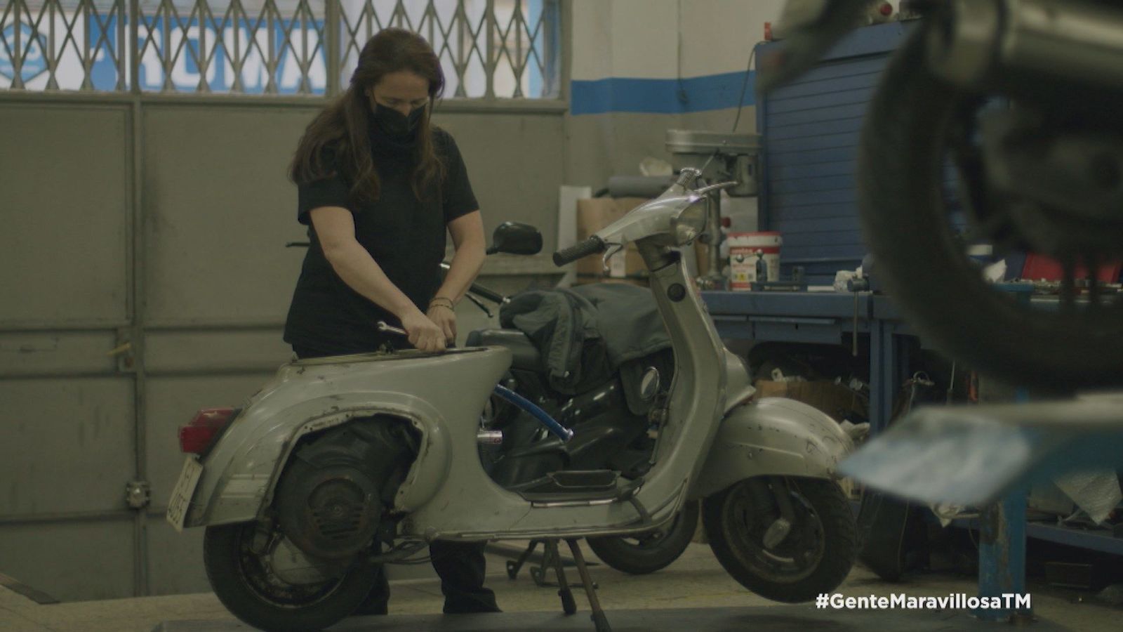 La desigualdad laboral entre hombres y mujeres sigue existiendo: "Una mujer en el taller, ¡a dónde vamos a llegar!"