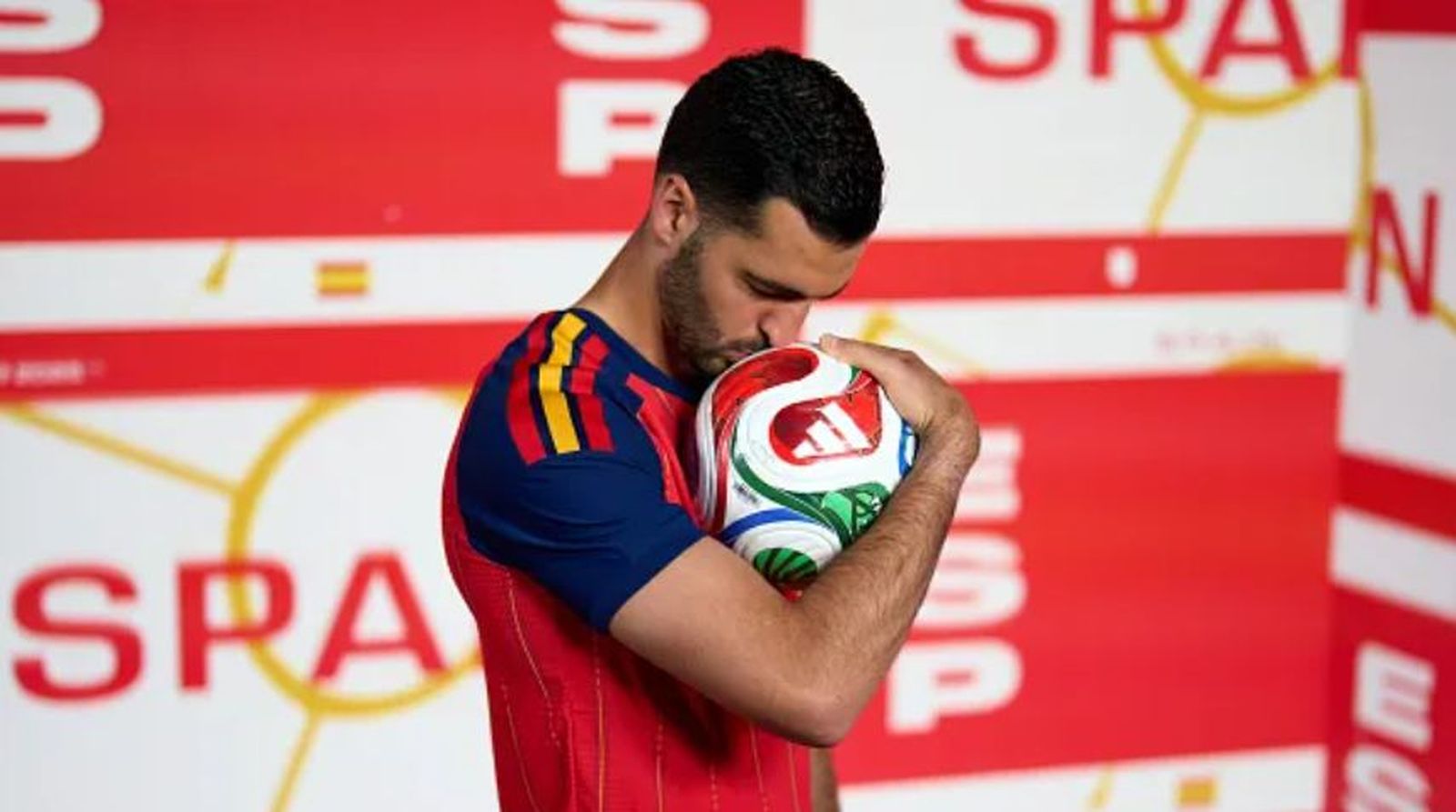 Mikel Merino