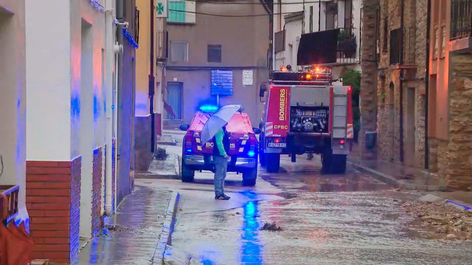 Castellón activa la alerta roja por lluvias torrenciales en el interior de la provincia