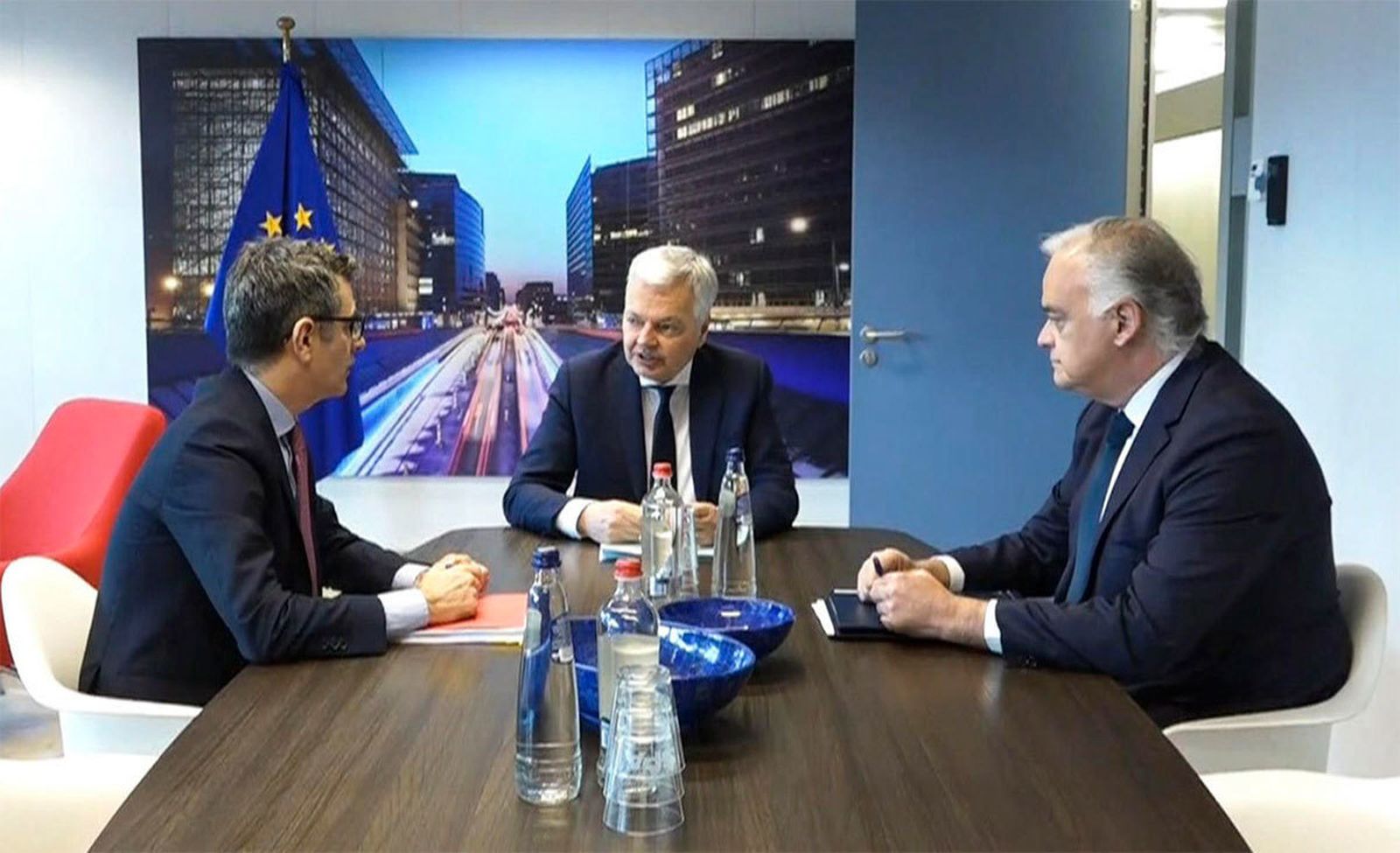 Bruselas destaca el "compromiso" de Bolaños y Pons para trabajar por la reforma del CGPJ